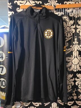 adidas Black and Yellow Boston Bruins Pullover